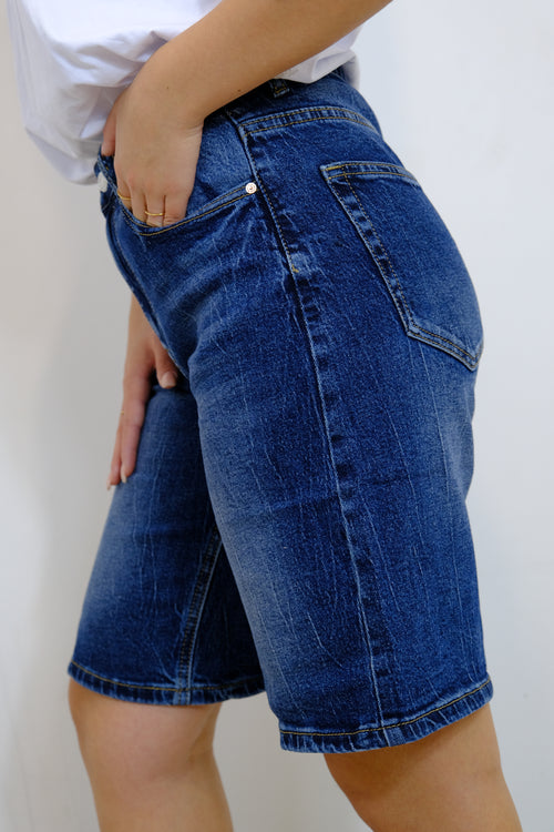 BERMUDA IN DENIM