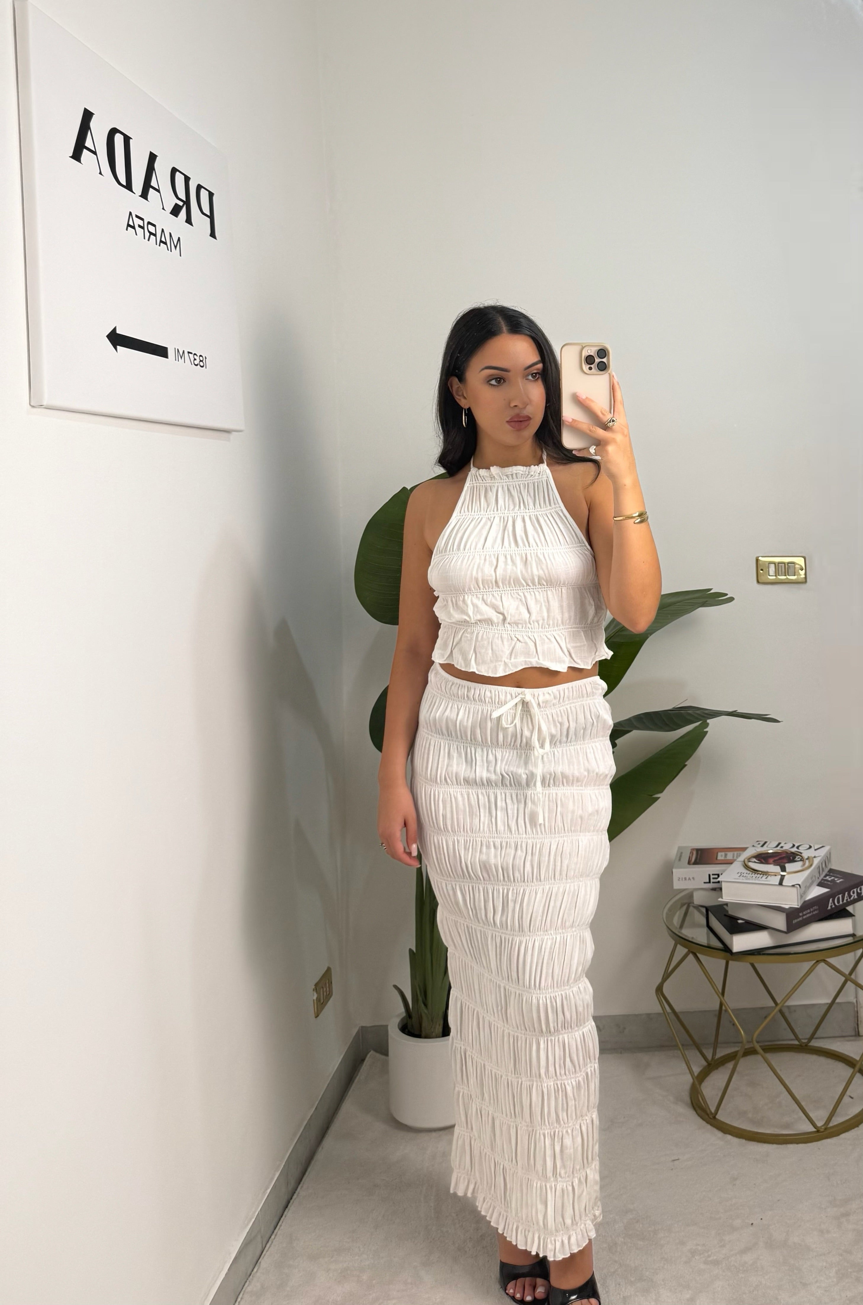 SET WHITE